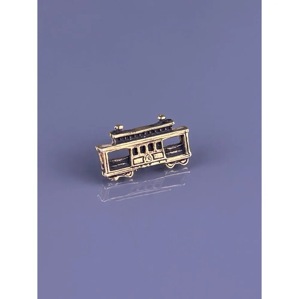 Train Passenger Car Tie Tack Lapel Pin Gold Tone Railroad Generic Vintage